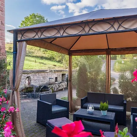 阿克岑弗兰肯布鲁嫩酒店 4*