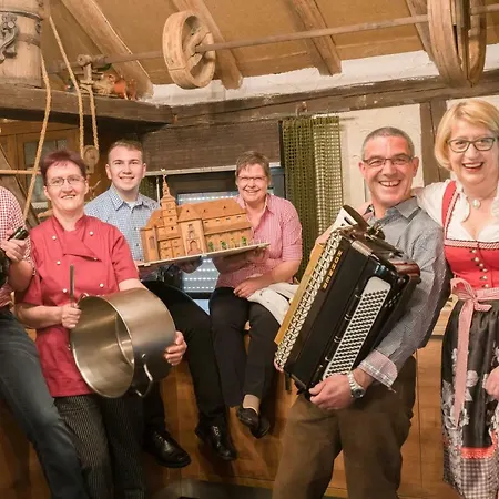 酒店 阿克岑弗兰肯布鲁嫩酒店 雷哈德萨策森