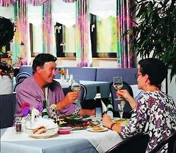 Akzent Frankenbrunnen 4* Райнхардзаксен