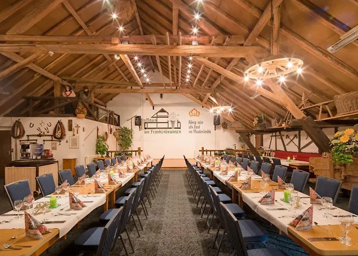 Отель Akzent Frankenbrunnen 4*